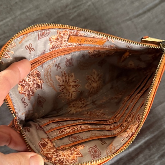 HOBO Sable Wristlet Vibrant Orange Leather Clutch - Picture 3 of 4